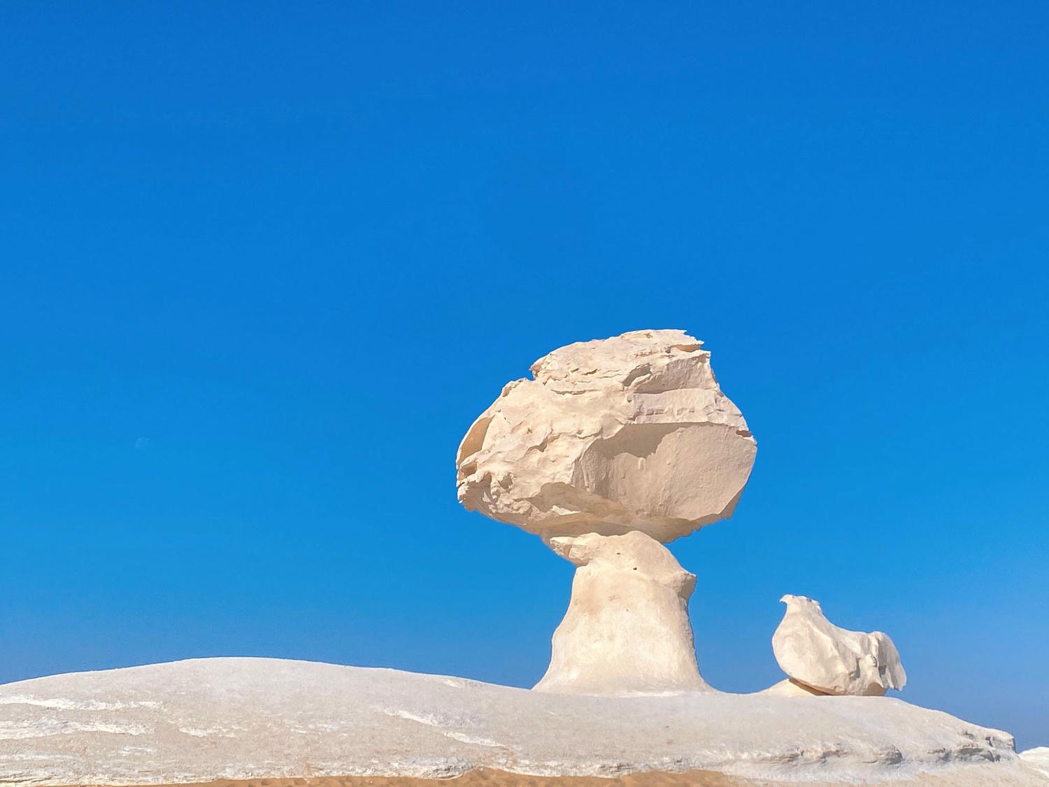埃及黑白沙漠攻略｜從開羅到 Bahariya Oasis 的兩天一夜 White Desert 露營